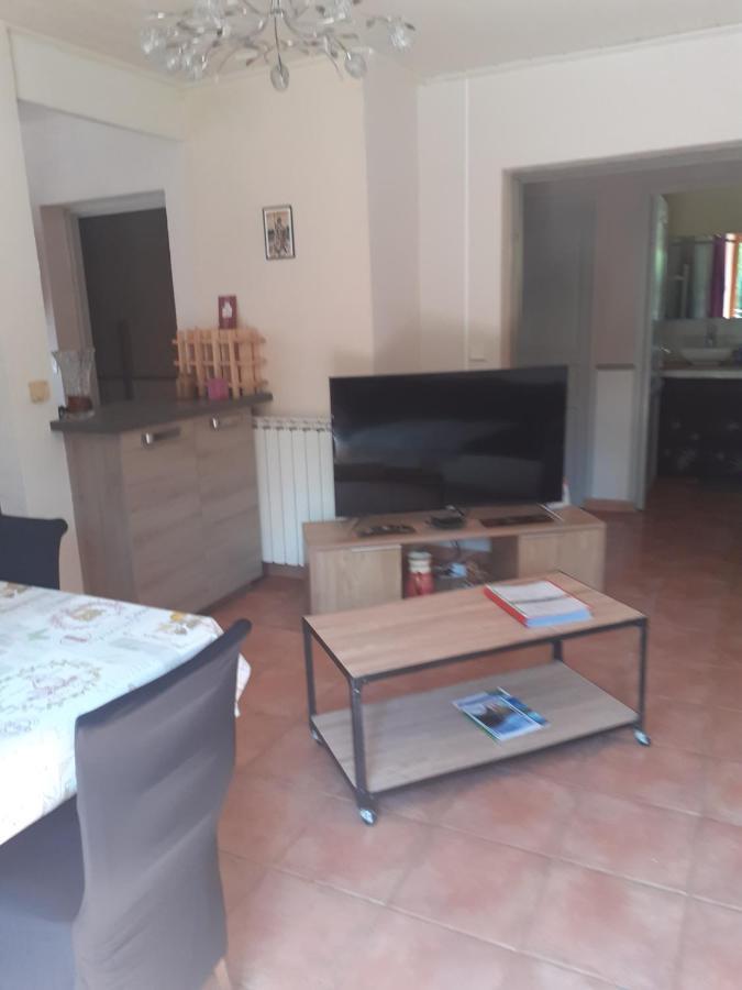 Maison De Campagne A L'Etage Ser-Sigaud Zewnętrze zdjęcie